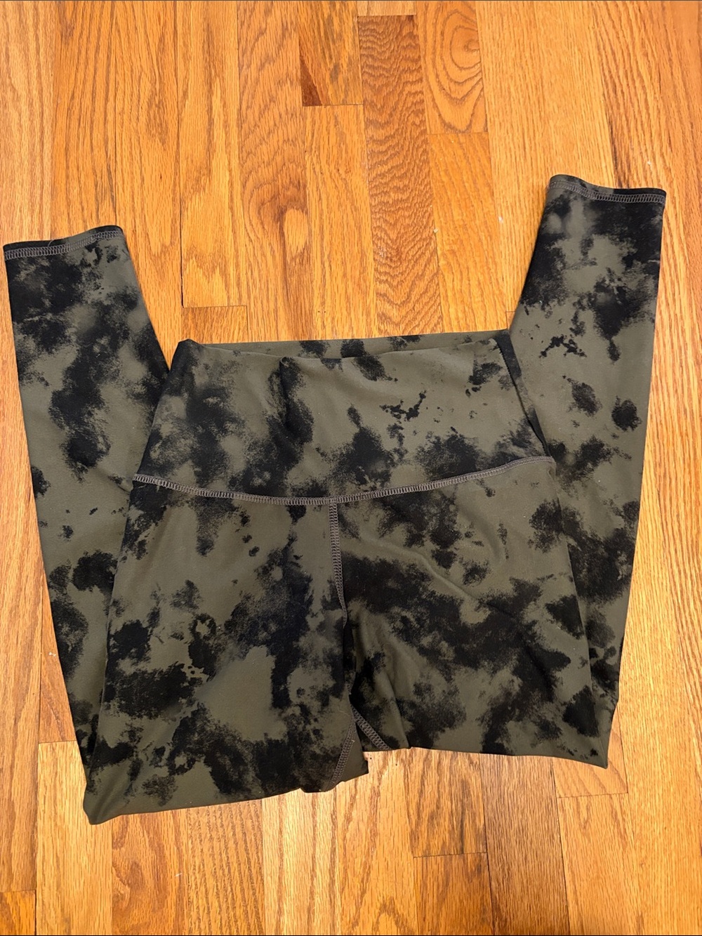 Olive Green & Black Tie-Dye High-Waist Leggings Evolution and Creation